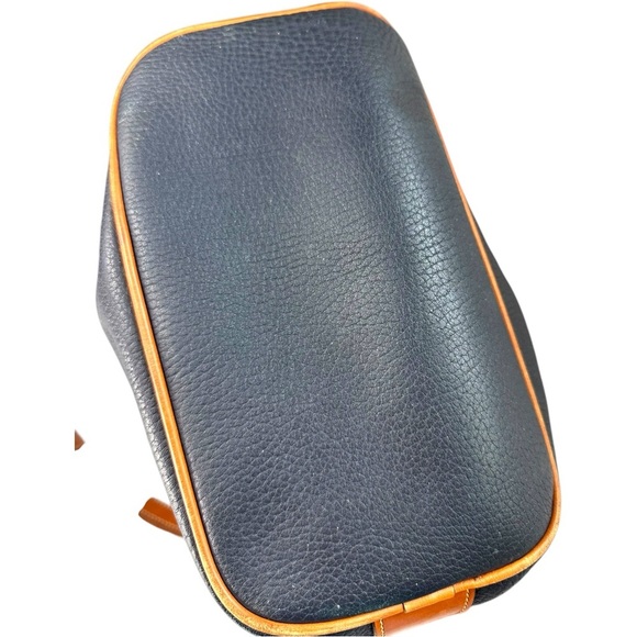 Dooney and Bourke Drawstring Vintage Drawstring Bucket Bag Leather Navy Blue - Picture 4 of 16